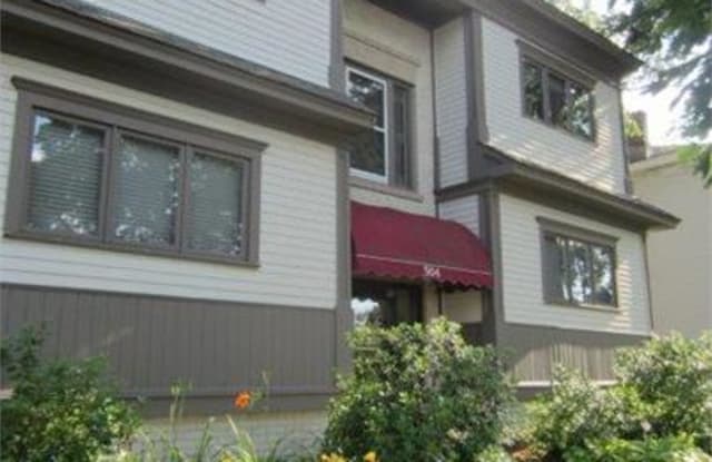 304 Marshall Ave #3 - 304 Marshall Avenue, St. Paul, MN 55102