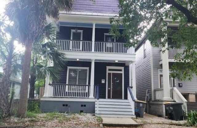 1240 N Liberty St photos photos