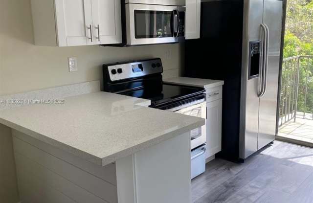 2730 W 60th Pl photos photos