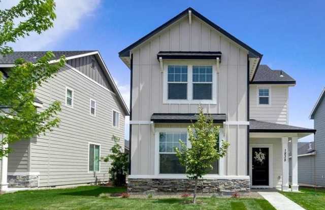 3 Bedroom 2.5 Home with a 2 Car Garage Meridian photos photos