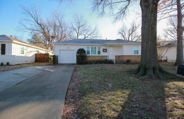 Cute RedBud District Home photos photos