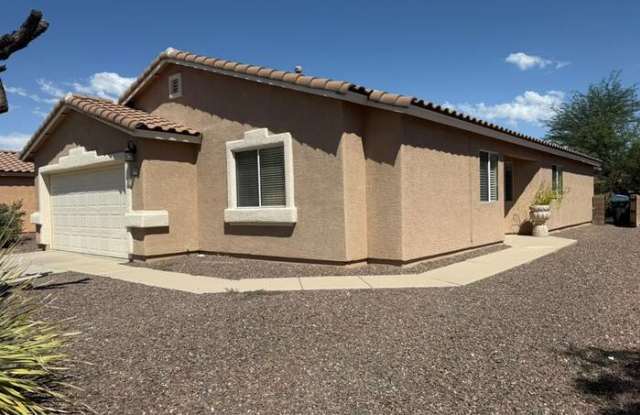2174 West Roundwood Place Gallery 1