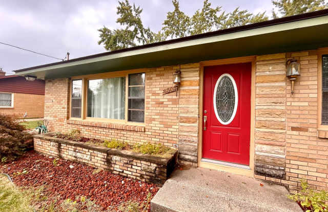 Four Bedroom Home in Grandville photos photos