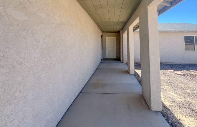 Cute 3 Bedroom 2 Bathroom Home Gallery 4