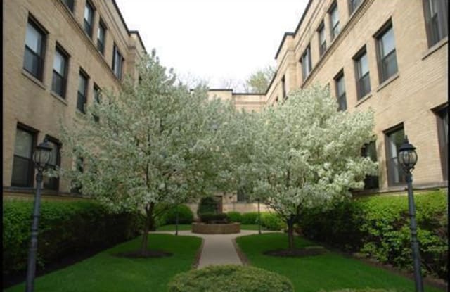 3518 North Broadway - 3518 North Broadway, Chicago, IL 60657