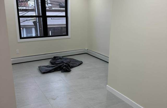 206 BEDFORD AVENUE Gallery 1