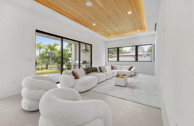1317 Tangelo Isle # 1317, Fort Lauderdale, FL 33315 Gallery 4