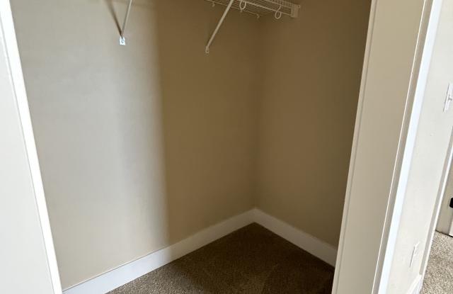 5306 Elyn Loop Gallery 1