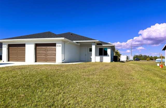 11154 PENDLETON AVENUE photos photos