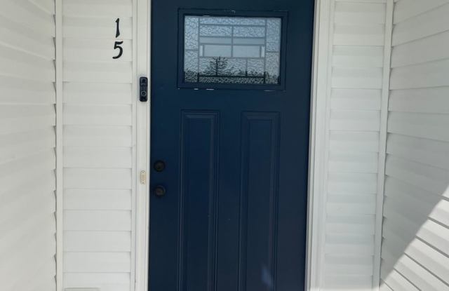 3 BR 2 BA House Gallery 4