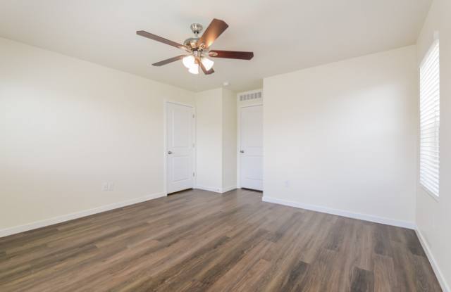 13520 Oneida Lane Gallery 2