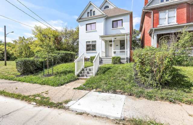 299 Taylor Avenue Gallery 3