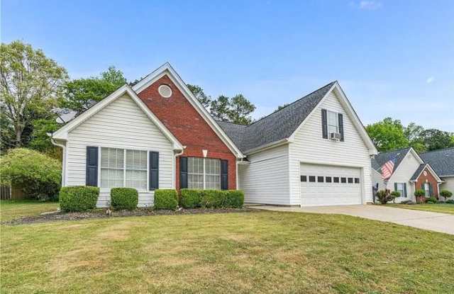 2432 Heatherton Court photos photos