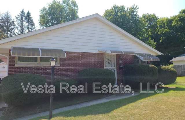 311 E. Lincoln St. photos photos