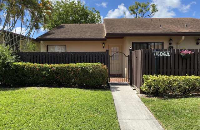 604 Sea Pine Way photos photos