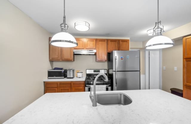 1107 East Genesee Street - B photos photos