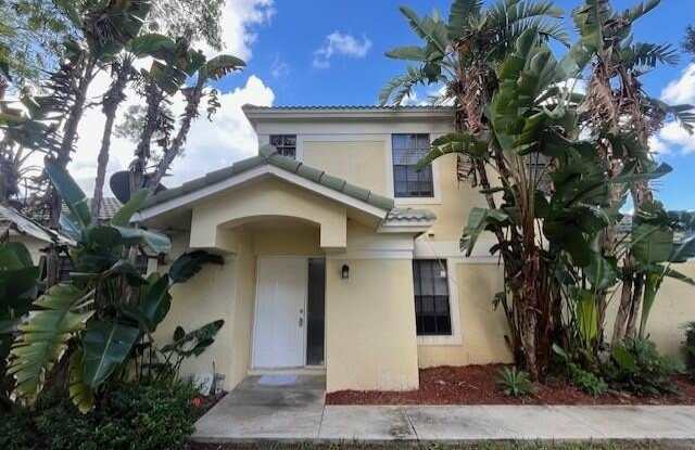 690 Via Toscana photos photos