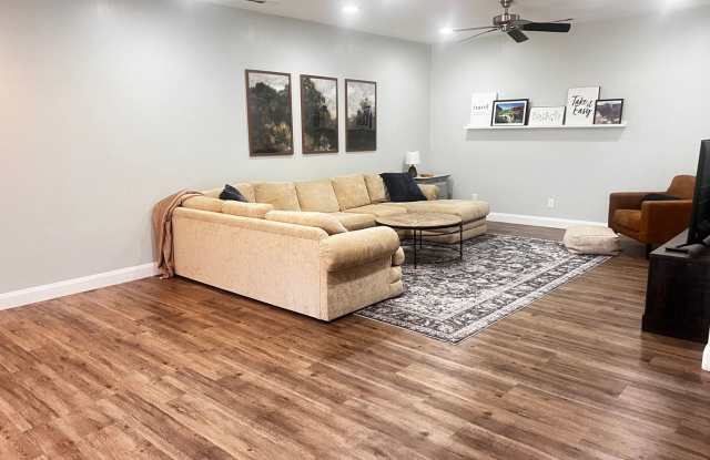 3 bed, 2 bath, basement for rent Gallery 4