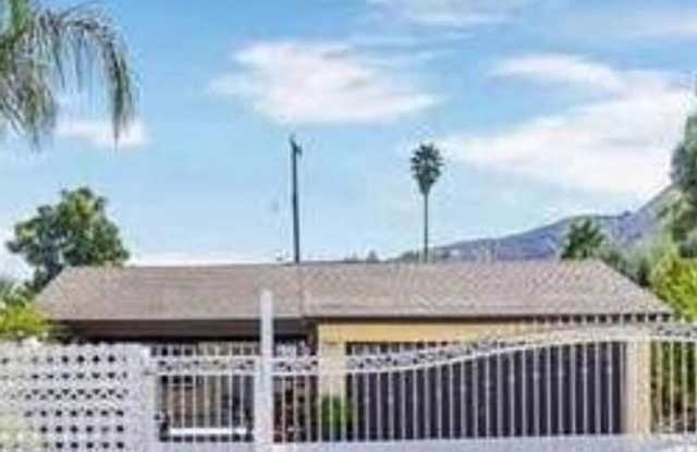 LONG/SHORT-TERM SUBLET - COZY 2BR House in Wildomar photos photos