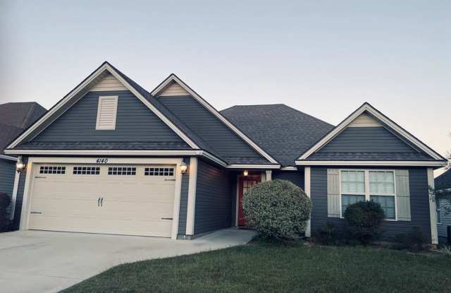 Beautiful 3 Bedroom Home with Screened Porch, Fenced Backyard & Open Floor Plan in Hahira photos photos