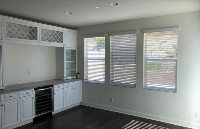 11568 Lark Drive Gallery 4