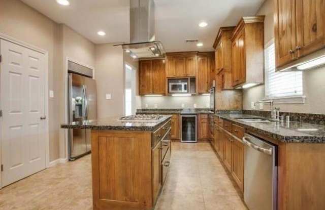 4923 Wenonah Drive Gallery 2