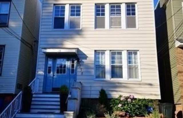 138 WEST 30TH ST photos photos