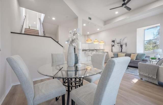 9417 CITRUS GLEN Place Gallery 2