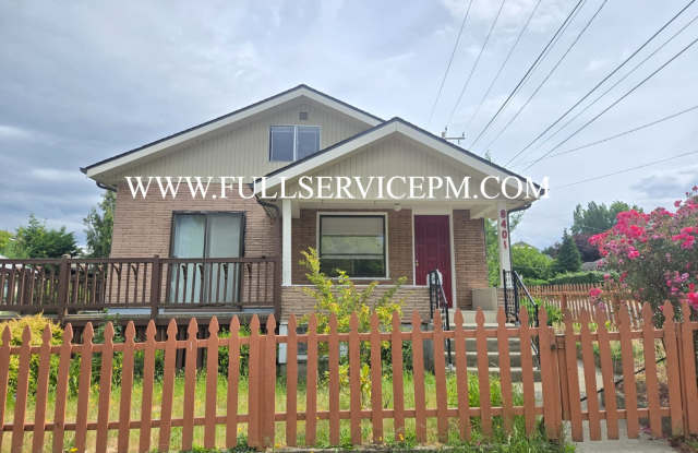 8401 S 113th St photos photos