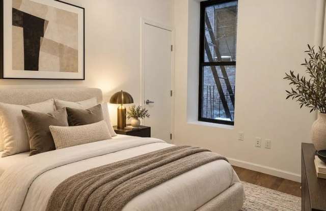248 Broome Street Gallery 2