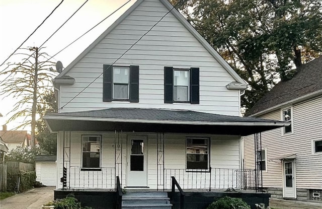 4212 W 22nd Street - 4212 West 22nd Street, Cleveland, OH 44109 4212 W 22nd Street - 4212 West 22nd Street, Cleveland, OH 44109