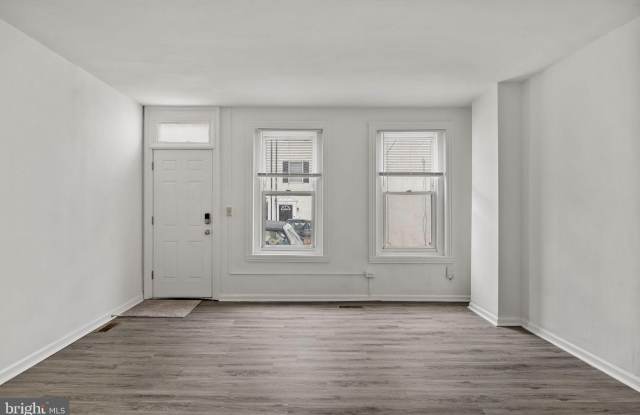 206 BALDWIN Street Gallery 3