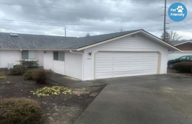 1469 Cameo Ct - 1469 Cameo Court, Grants Pass, OR 97527