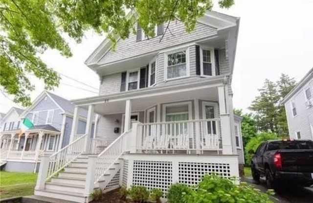 20 Carroll Avenue photos photos