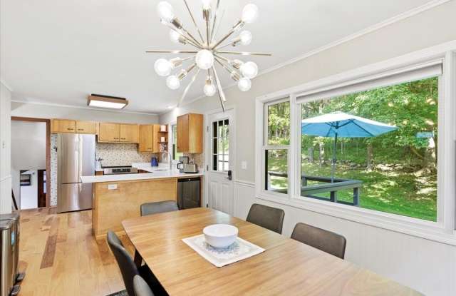275 Hillvale Road photos photos