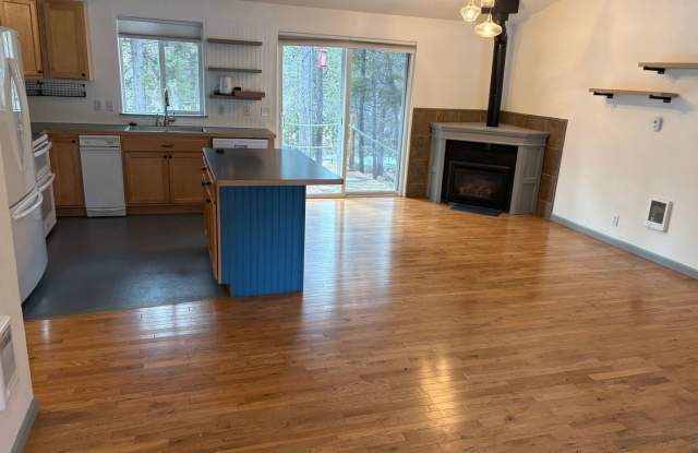 CHECK OUT THIS BEAUTIFUL SUNRIVER HOME Gallery 4