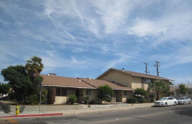 712 4th Street -- West Valley Real Estate - 712 4th Street, Taft, CA 93268