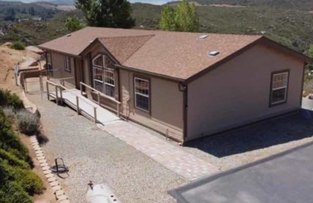 3 Bedroom 2 Bath home in Beautiful Alpine - 24023 Wildwood Glen Lane, Descanso, CA 91901