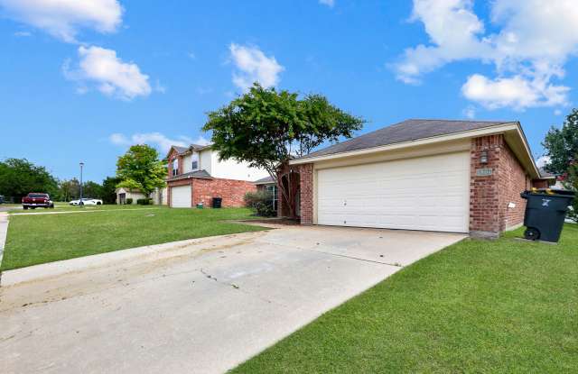 1804 Lobrecht Ct Gallery 2