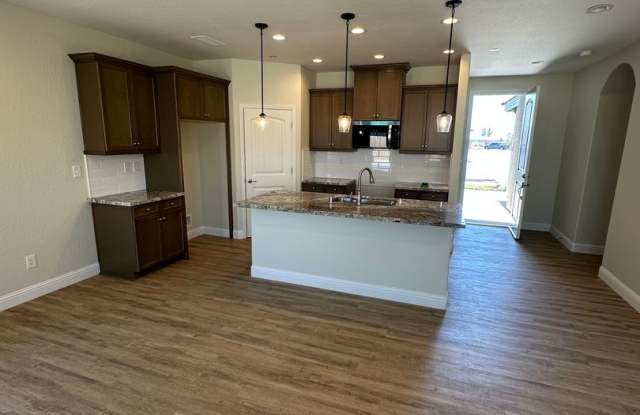 Price Drop!! Brand new home! Gallery 4