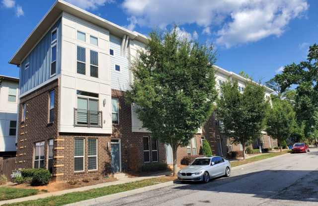 939 Warren Burgess Ln - 939 Warren Burgess Lane, Charlotte, NC 28205