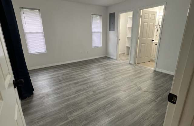 243 Harp Terrace Gallery 2