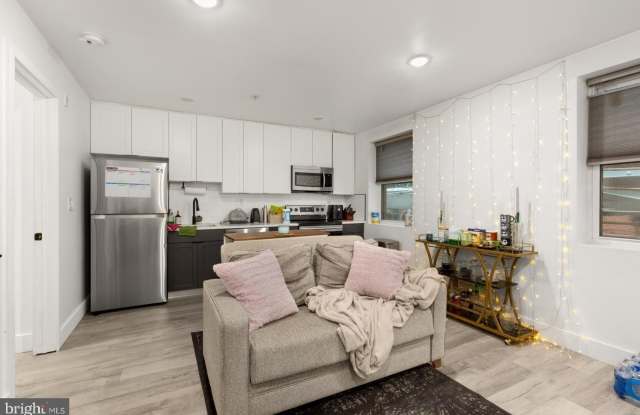 1153 N FRONT STREET - 1153 North Front Street, Philadelphia, PA 19123
