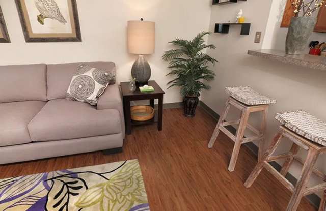 College Suites at City Station South Gallery 2