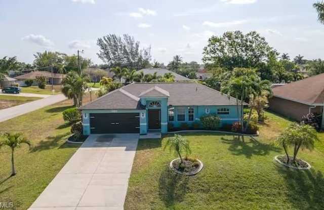 2705 SW 11th Pl photos photos