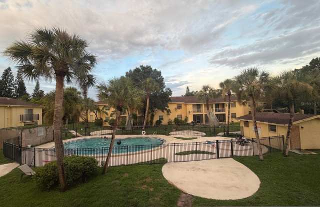 7501 GALLINETA Court Gallery 4