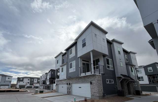 10648 Eulcase Hts photos photos