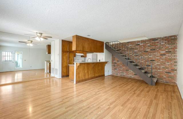 Santee Townhome 2/1 Prime Location photos photos