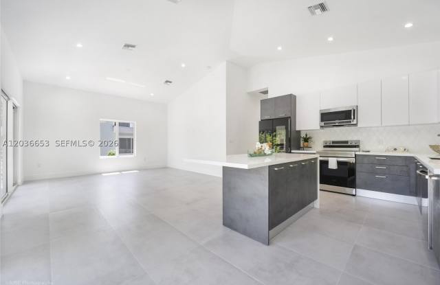 5 Bowen Dr Gallery 2