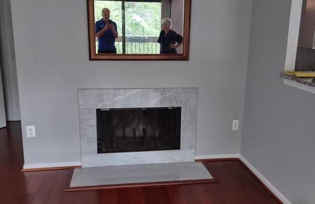 2214 SPRINGWOOD DRIVE Gallery 4